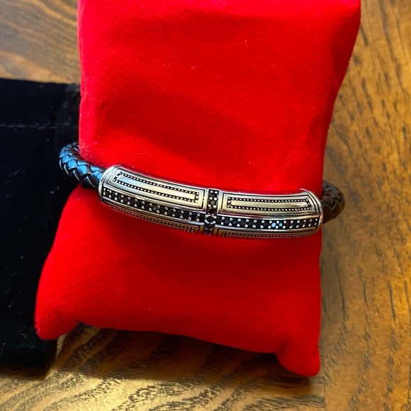 Other - Stylish 925 Sterling Silver Leather Bracelet